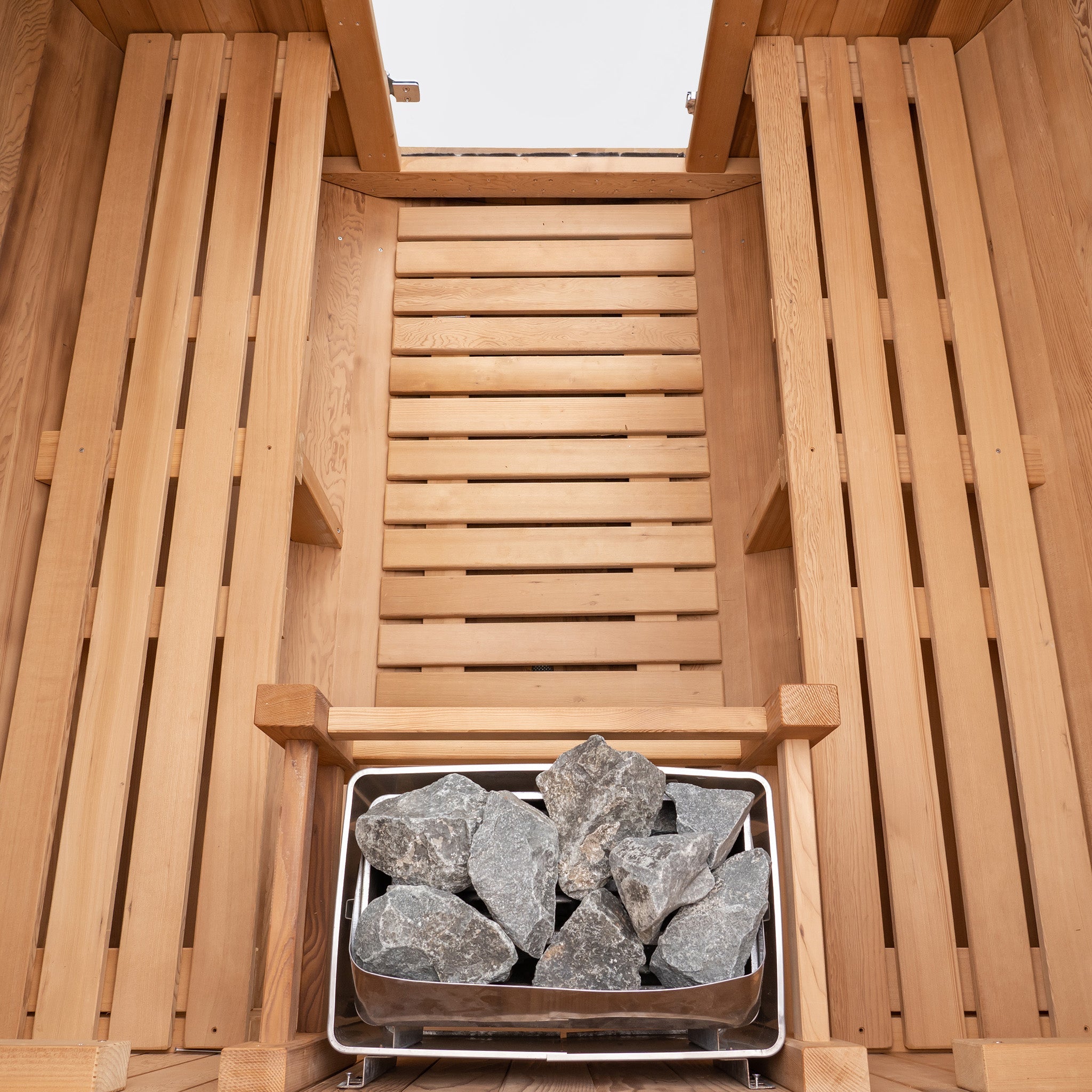 Barrel Outdoor Sauna - 6 Person w/ Harvia KIP 8kW Heater