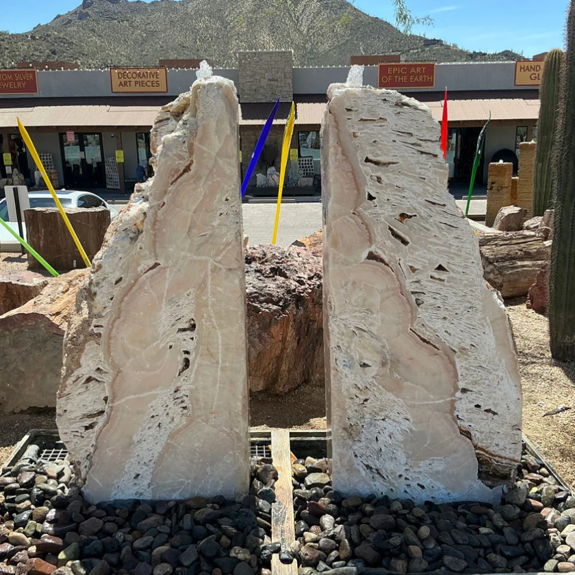 Meil Onyx Fountain with 3 Cut Sides and White Fossil Rustic Edge